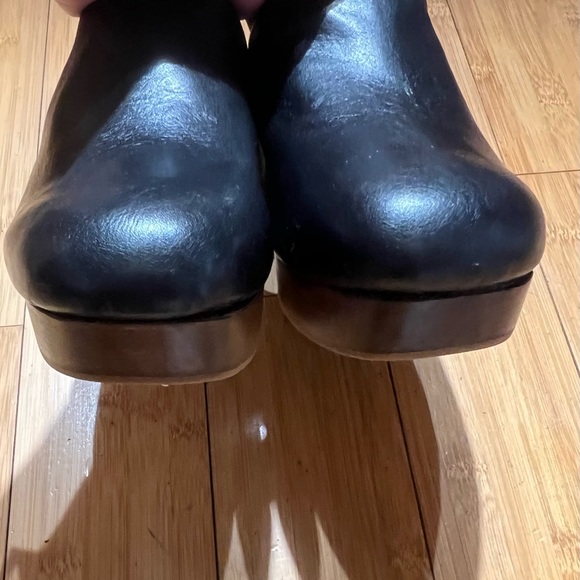 Able Alyssa Clog Mule Black Size 9 - Picture 6 of 12